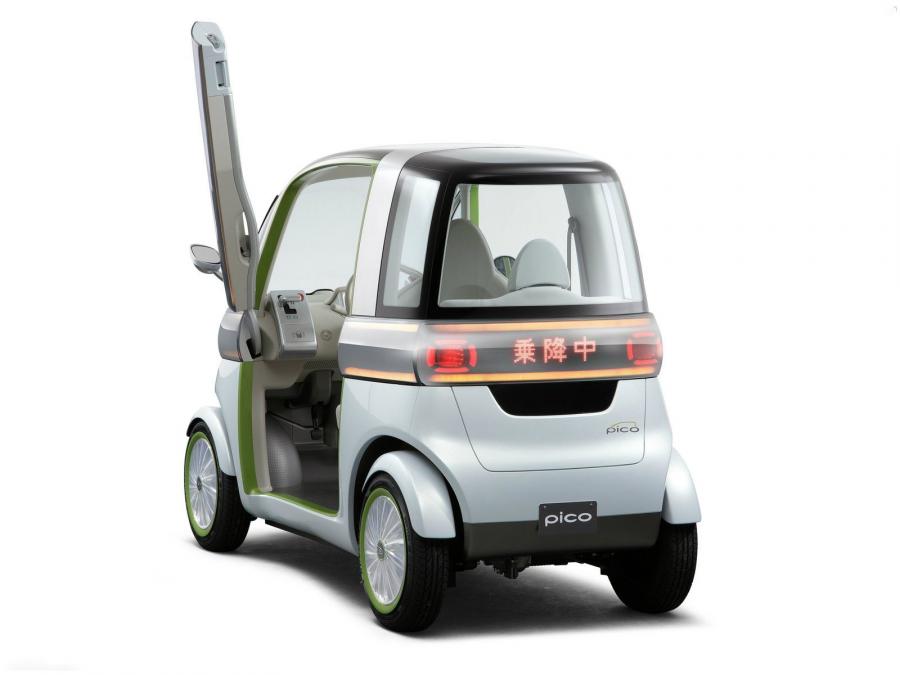  Daihatsu Pico 2011 года  (фото 2 из 11)